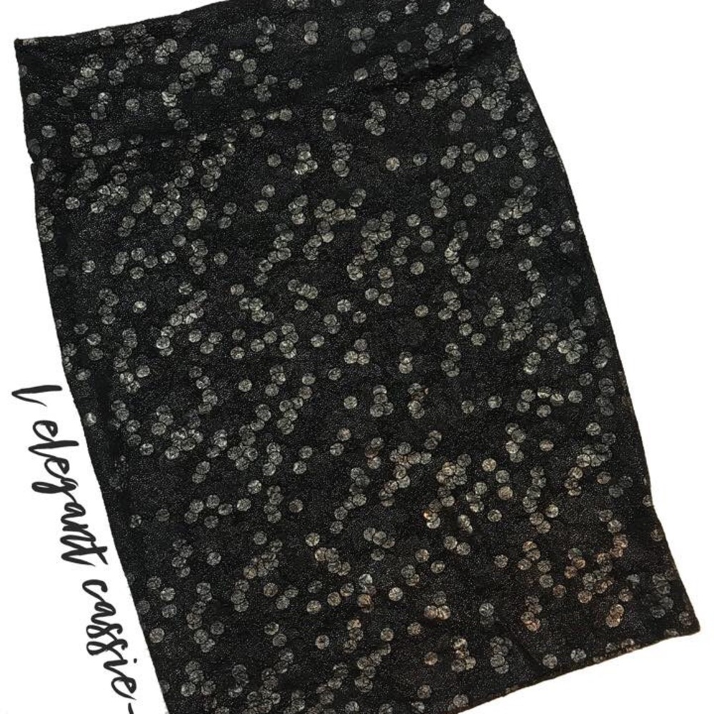 Lularoe elegant Cassie